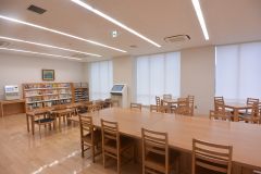 井の頭図書館 杏林大学図書館